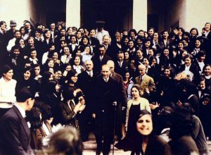 Ataturk_visits_a_school